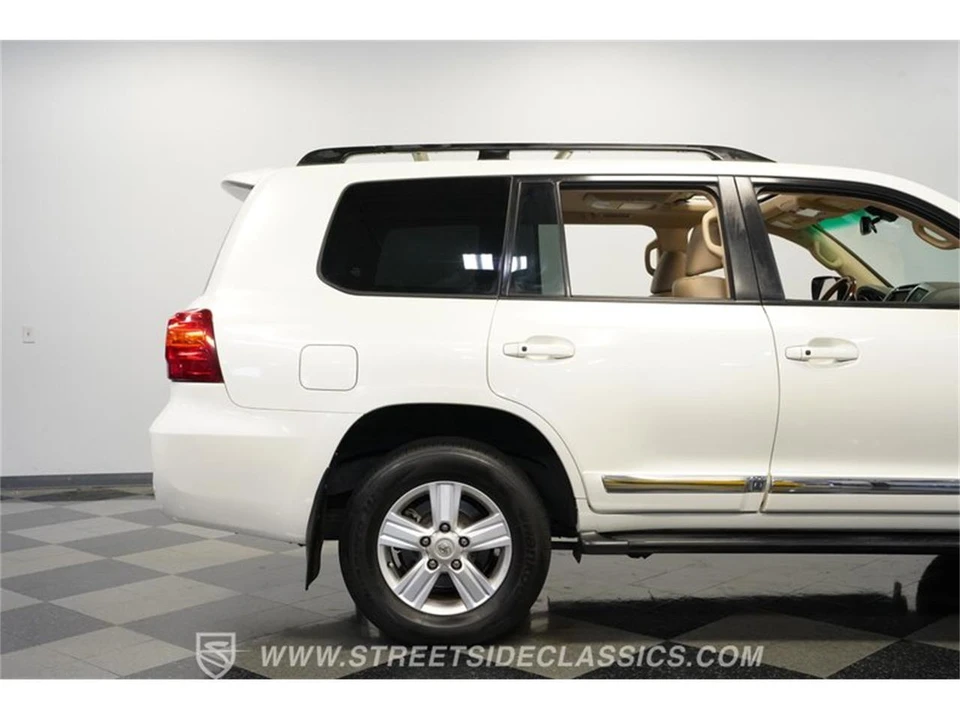 2013 Toyota J200 Land Cruiser - Image 27 of 31