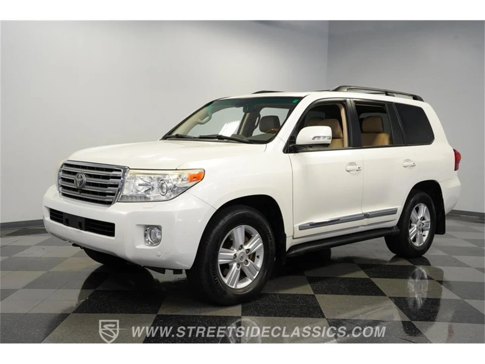 2013 Toyota J200 Land Cruiser - Image 4 of 31
