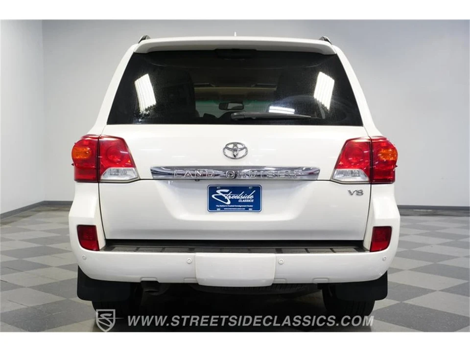 2013 Toyota J200 Land Cruiser - Image 9 of 31