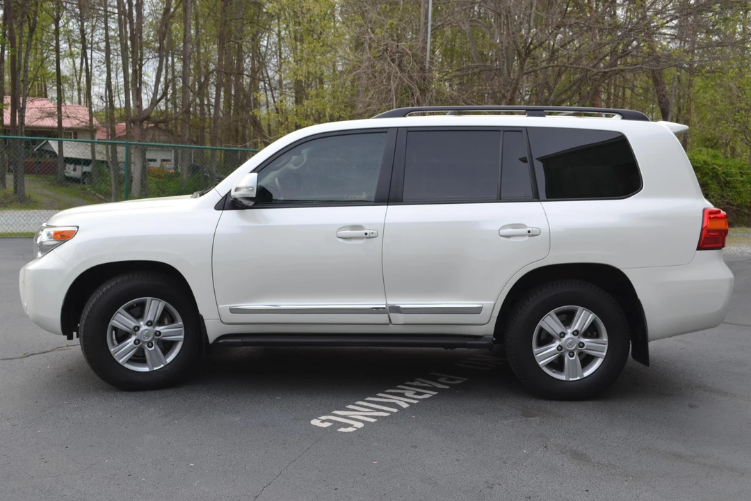 2013 Toyota J200 Land Cruiser - Image 3 of 19