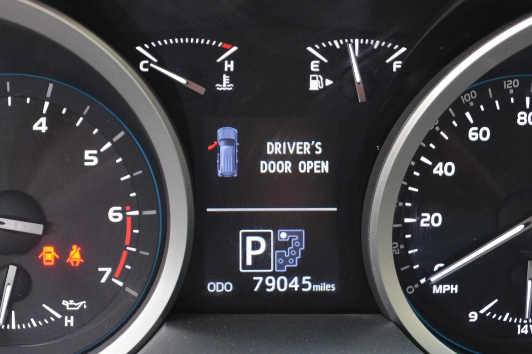 2013 Toyota J200 Land Cruiser - Image 19 of 19