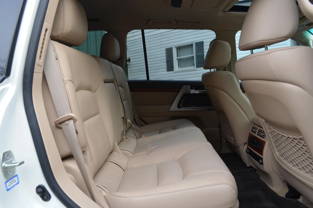 2013 Toyota J200 Land Cruiser - Image 18 of 19