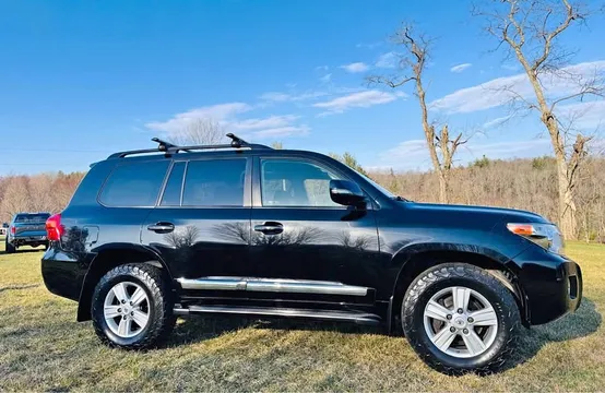 2013 Toyota Land Cruiser