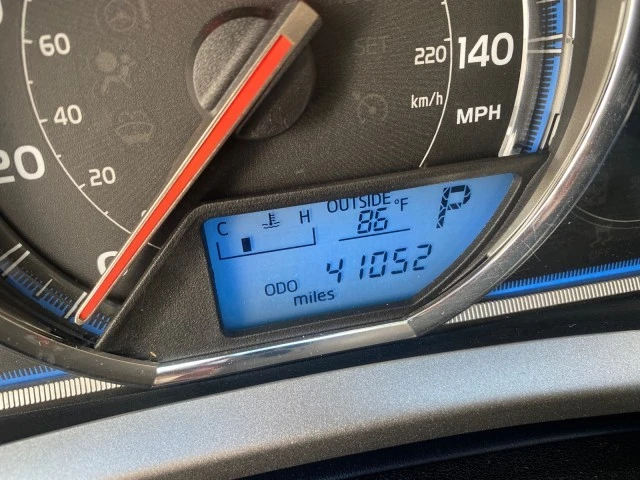 2013 Toyota RAV4 4th Gen - Image 19 of 21