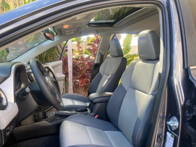 2013 Toyota RAV4 4th Gen - Image 11 of 21