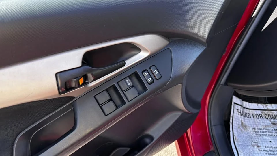 2013 Toyota Matrix 2nd Gen - Image 14 of 18