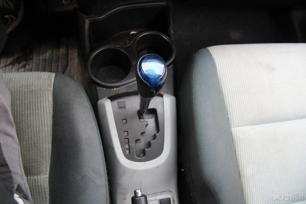 2013 Toyota Prius 3rd Gen - Image 19 of 21
