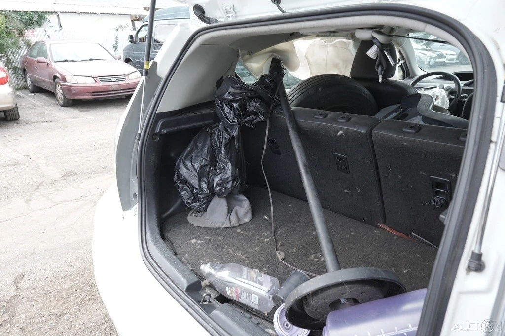 2013 Toyota Prius 3rd Gen - Image 21 of 21