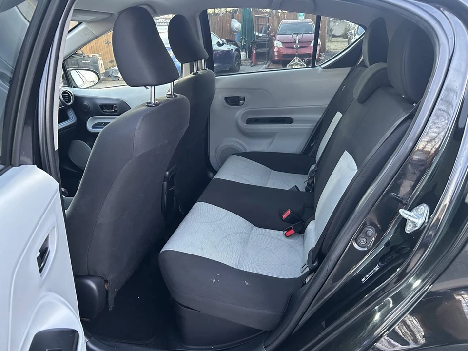 2013 Toyota Prius 3rd Gen - Image 18 of 21