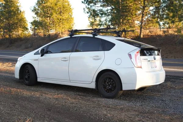 2013 Toyota Prius 3rd Gen - Image 2 of 5