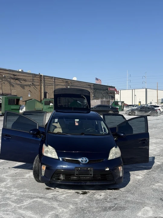 2013 Toyota Prius 3rd Gen - Image 3 of 15