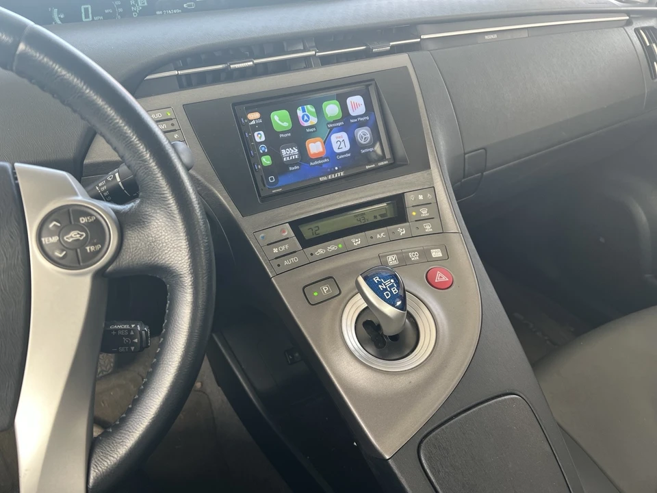 2013 Toyota Prius 3rd Gen - Image 11 of 20