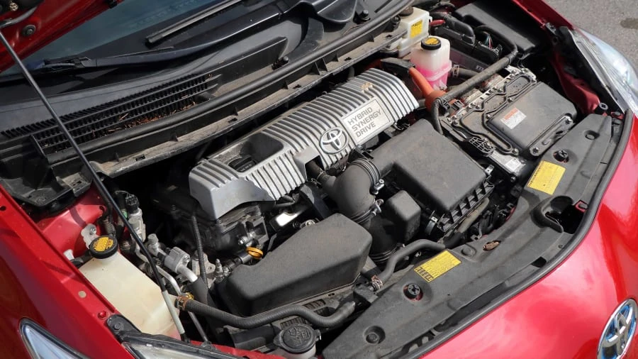 2013 Toyota Prius 3rd Gen - Image 7 of 12