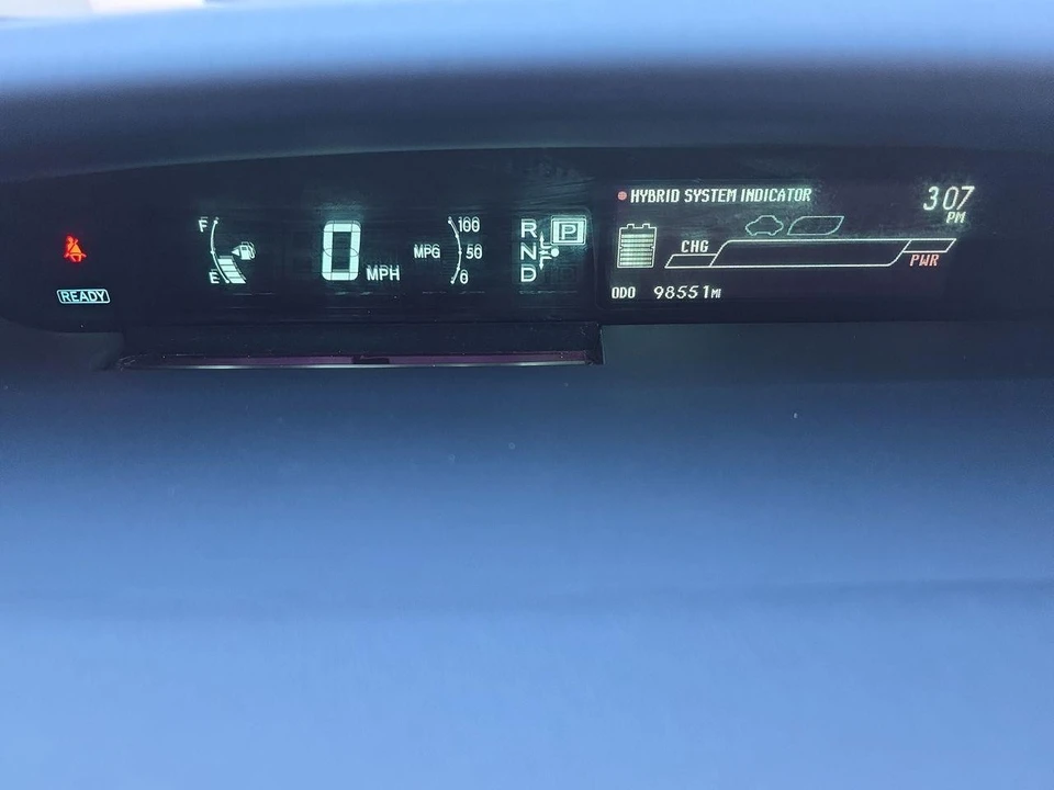 2013 Toyota Prius 3rd Gen - Image 11 of 21