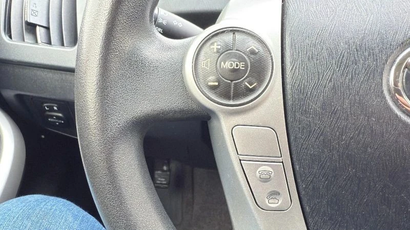 2013 Toyota Prius 3rd Gen - Image 12 of 12