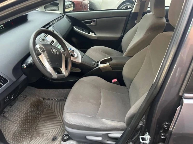 2013 Toyota Prius 3rd Gen - Image 10 of 12