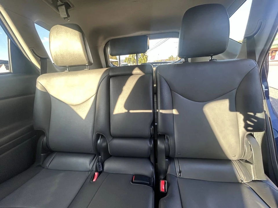 2013 Toyota Prius 3rd Gen - Image 15 of 21