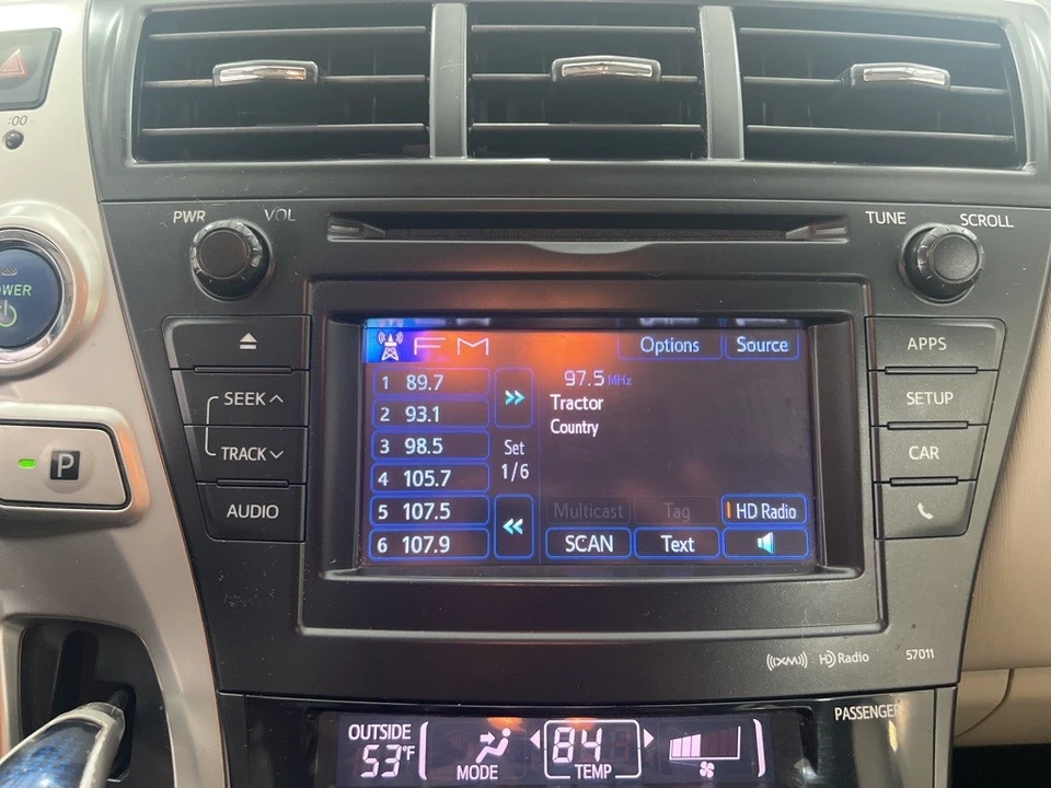2013 Toyota Prius 3rd Gen - Image 12 of 21
