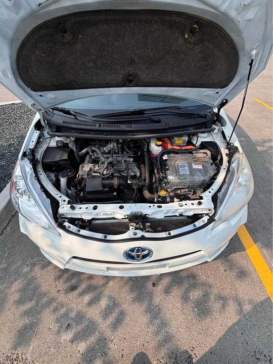 2013 Toyota Prius - Image 13 of 13
