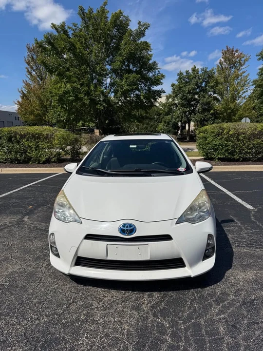 2013 Toyota Prius - Image 13 of 13