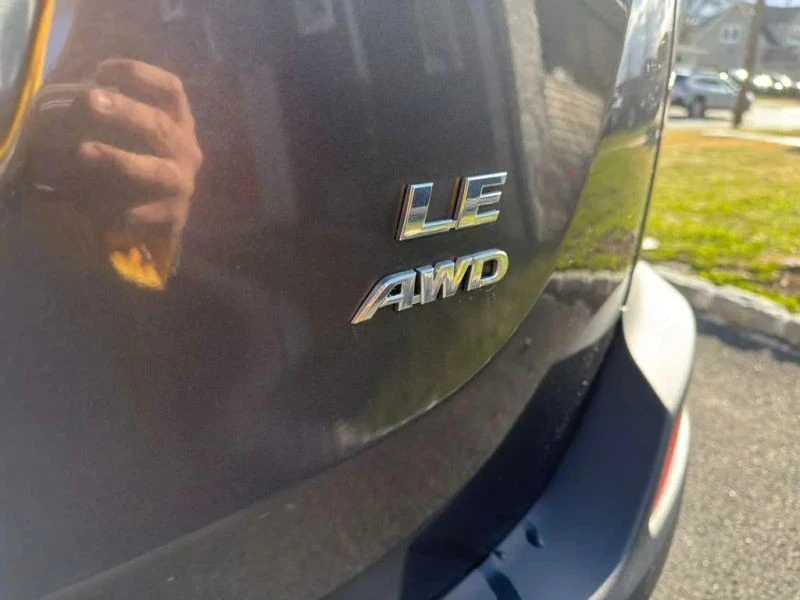 2013 Toyota RAV4 4th Gen - Image 6 of 12