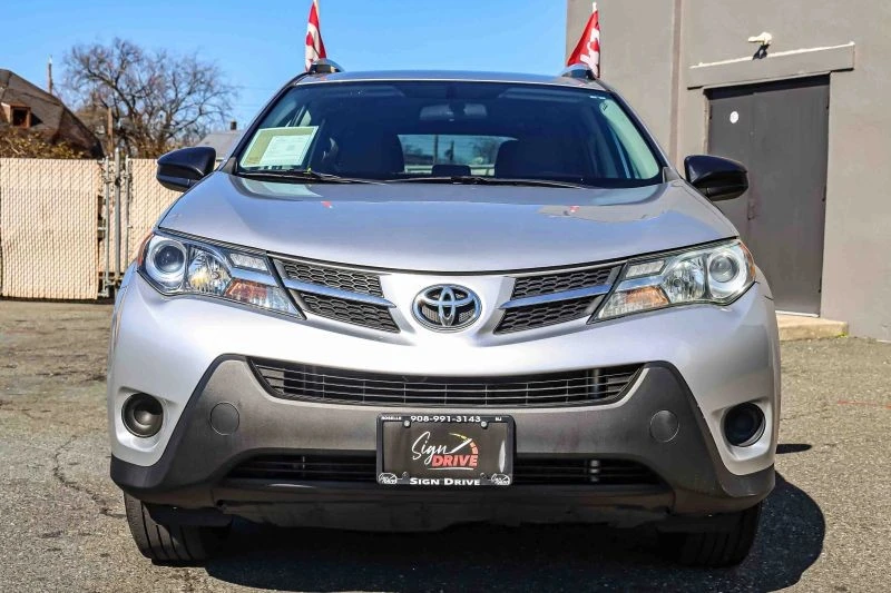 2013 Toyota RAV4 4th Gen - Image 2 of 12