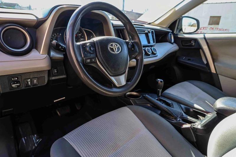 2013 Toyota RAV4 4th Gen - Image 7 of 12