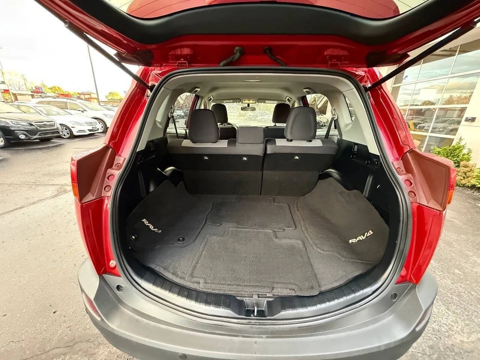 2013 Toyota RAV4 4th Gen - Image 12 of 20