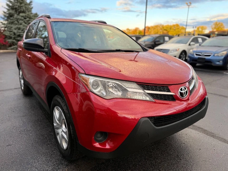 2013 Toyota RAV4 4th Gen - Image 7 of 20