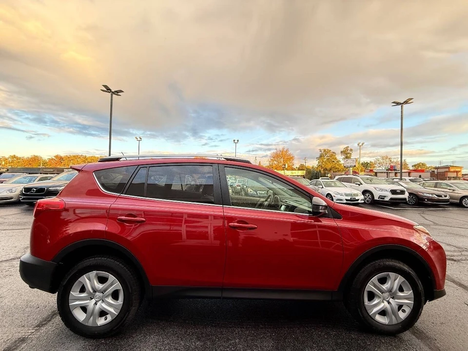 2013 Toyota RAV4 4th Gen - Image 6 of 20