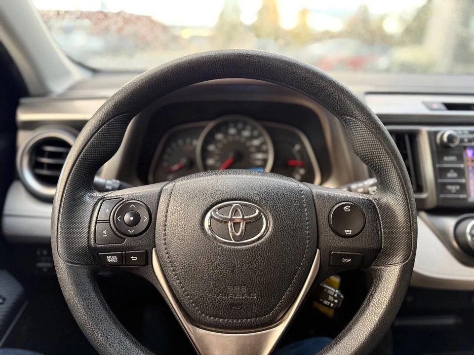 2013 Toyota RAV4 4th Gen - Image 19 of 20