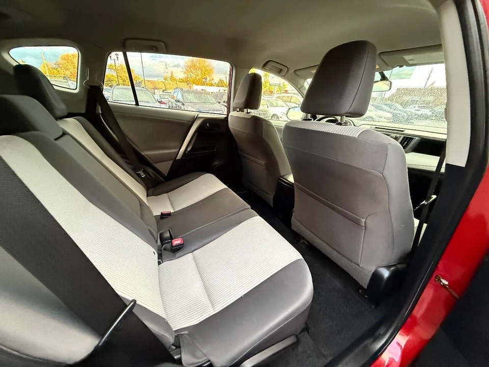 2013 Toyota RAV4 4th Gen - Image 13 of 20