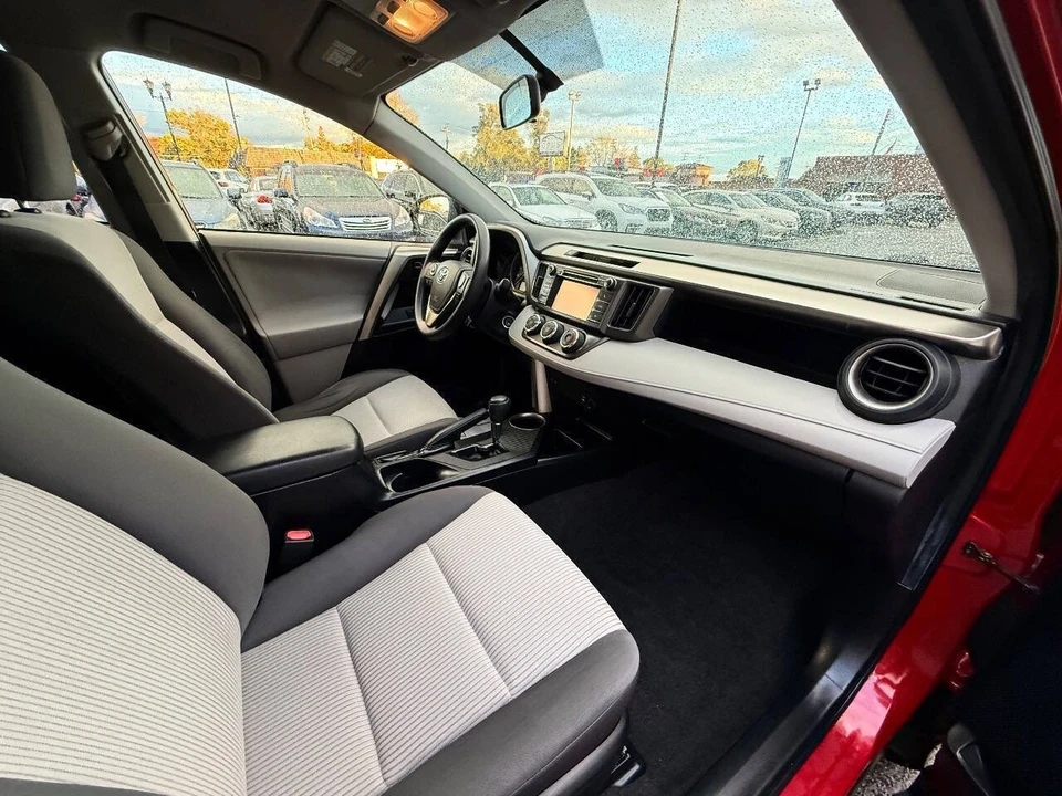 2013 Toyota RAV4 4th Gen - Image 14 of 20