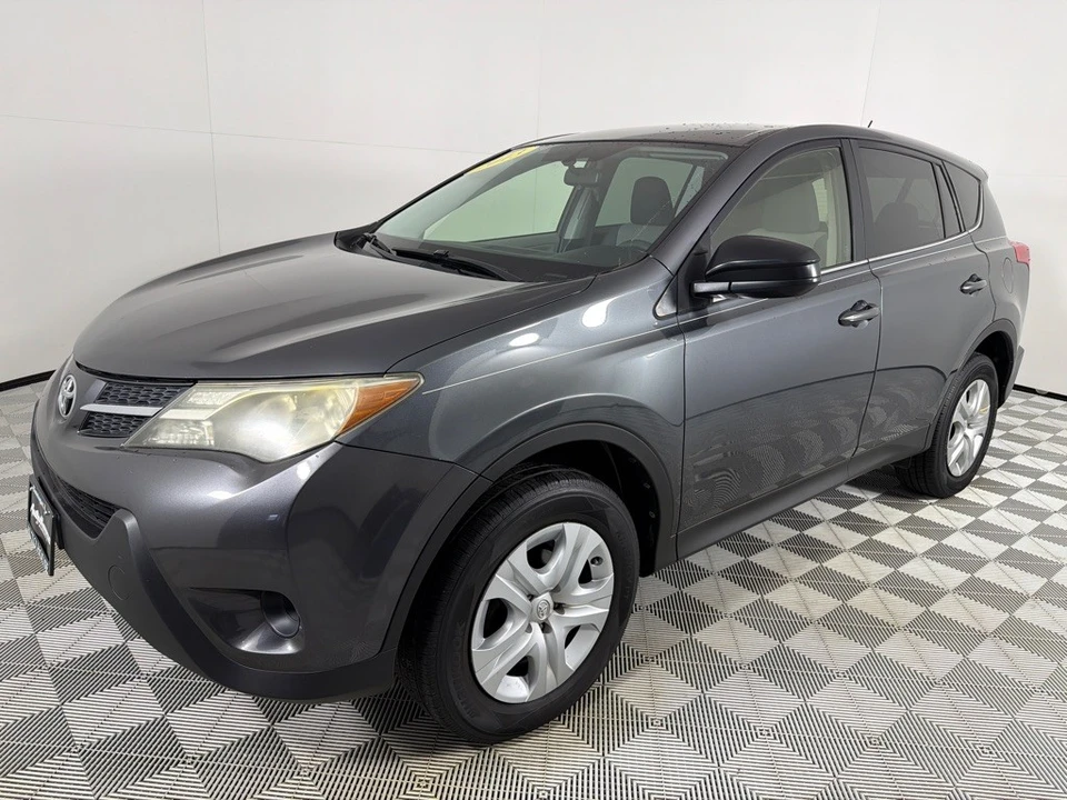 2013 Toyota RAV4 4th Gen - Image 9 of 12