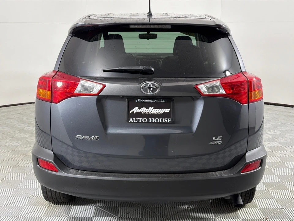 2013 Toyota RAV4 4th Gen - Image 6 of 12