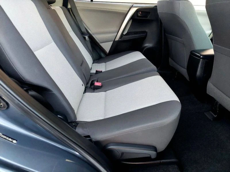 2013 Toyota RAV4 4th Gen - Image 8 of 12