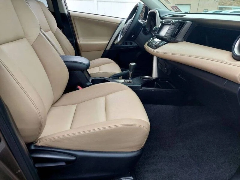 2013 Toyota RAV4 4th Gen - Image 5 of 12
