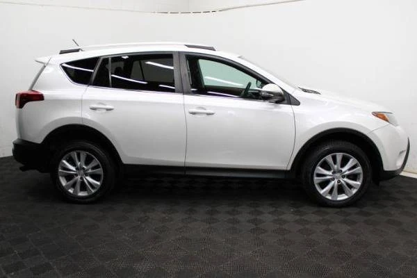2013 Toyota RAV4 4th Gen - Image 4 of 21