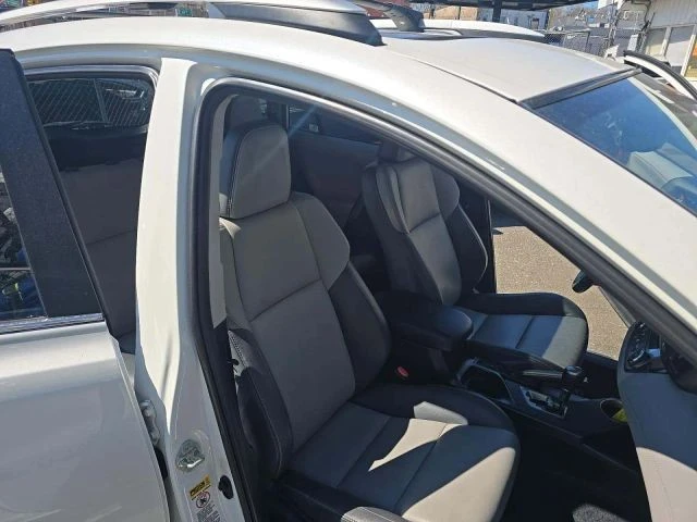 2013 Toyota RAV4 4th Gen - Image 6 of 9