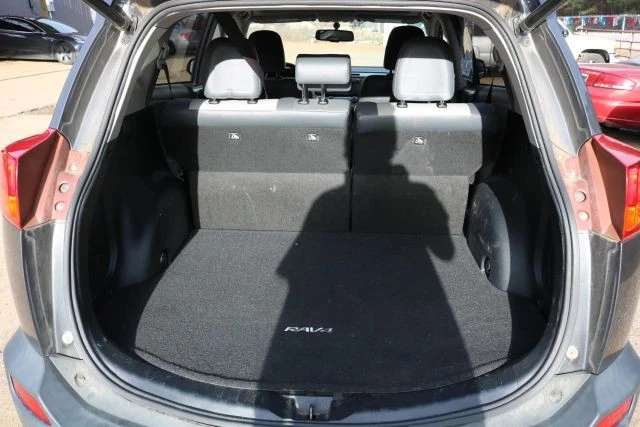 2013 Toyota RAV4 4th Gen - Image 11 of 12