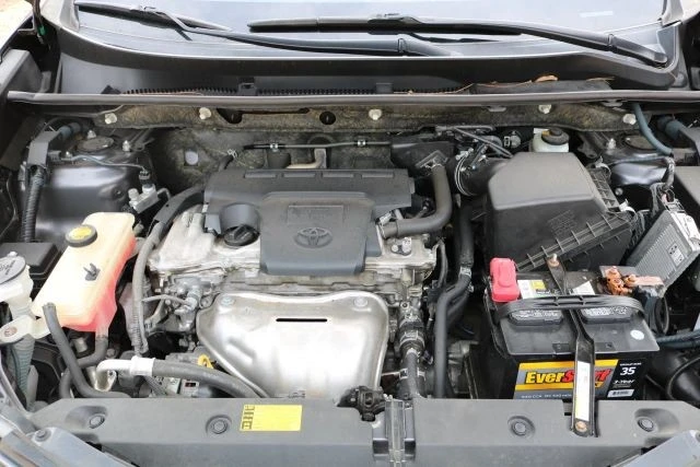 2013 Toyota RAV4 4th Gen - Image 12 of 17