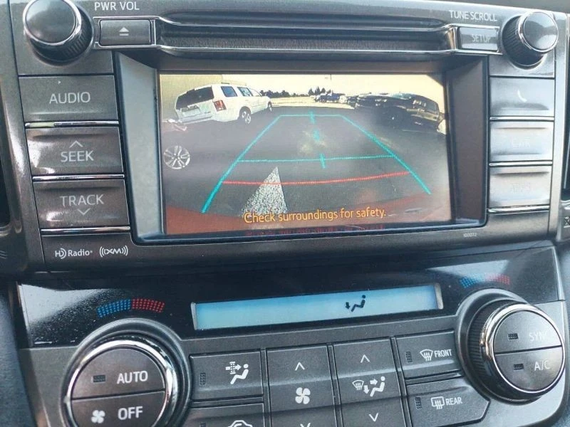 2013 Toyota RAV4 4th Gen - Image 6 of 12