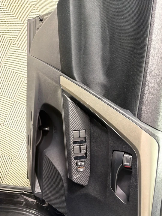2013 Toyota RAV4 4th Gen - Image 11 of 12