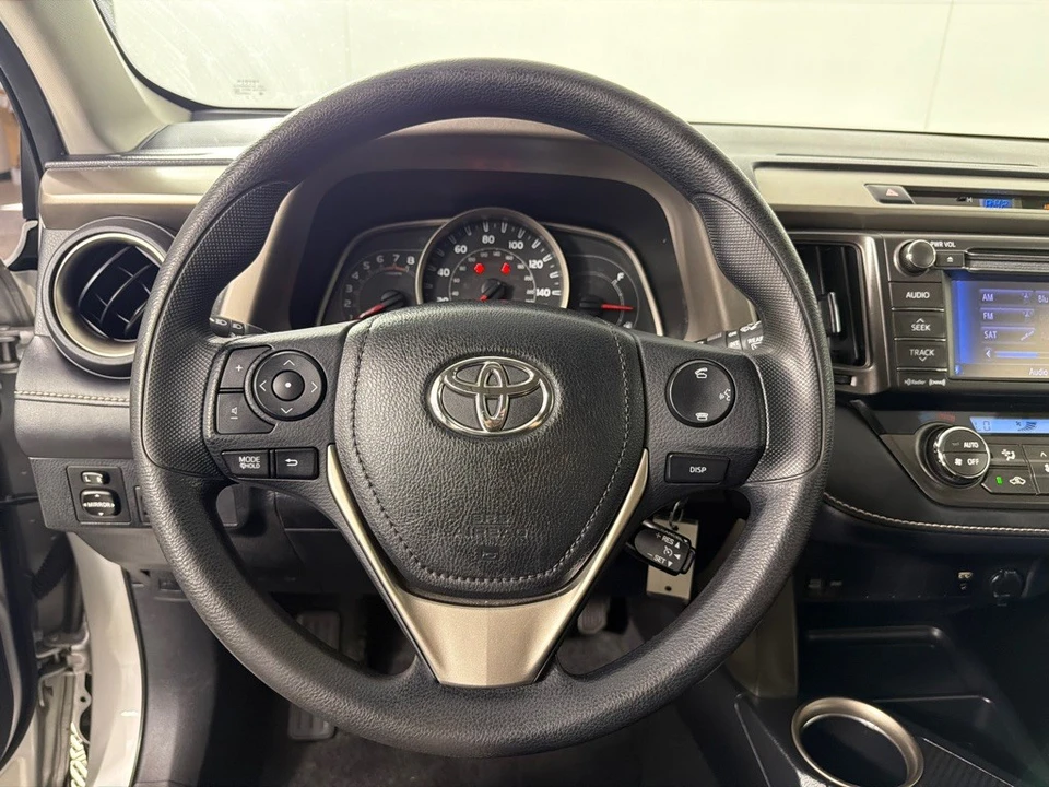 2013 Toyota RAV4 4th Gen - Image 14 of 21