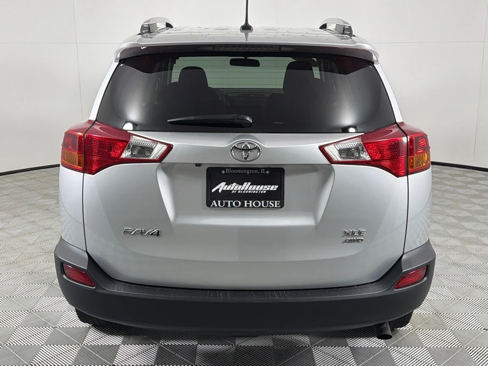 2013 Toyota RAV4 4th Gen - Image 6 of 21