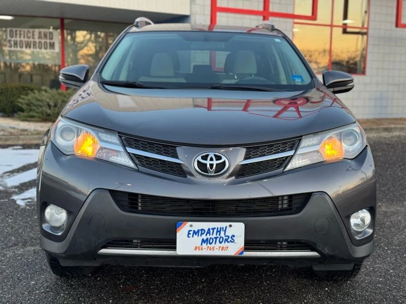 2013 Toyota RAV4 4th Gen - Image 8 of 12
