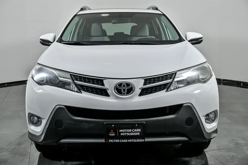 2013 Toyota RAV4 4th Gen - Image 4 of 21