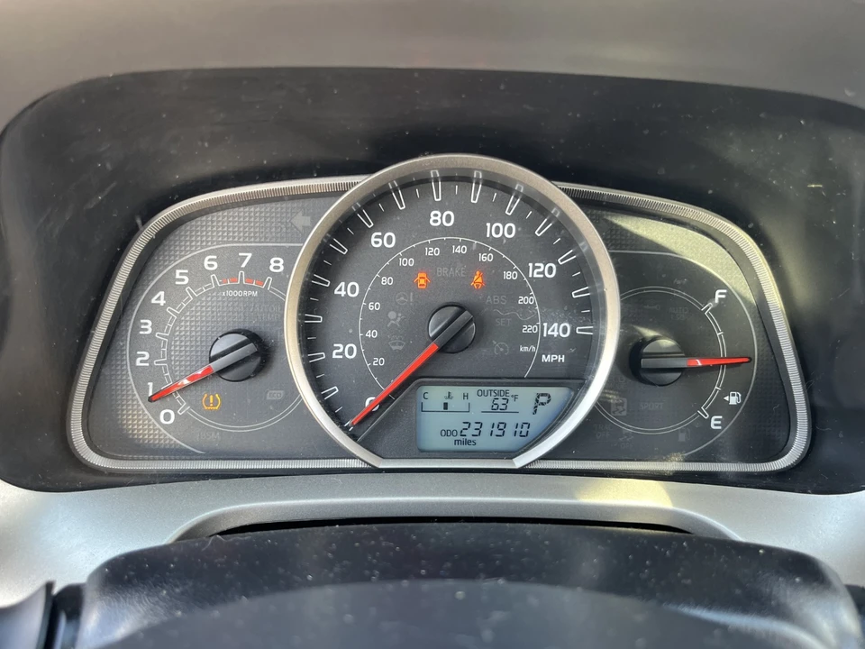 2013 Toyota RAV4 4th Gen - Image 17 of 21