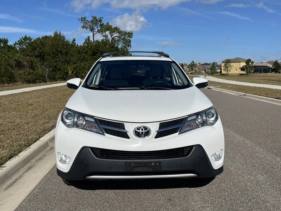 2013 Toyota RAV4 4th Gen - Image 2 of 21