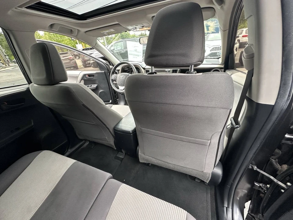 2013 Toyota RAV4 4th Gen - Image 19 of 21